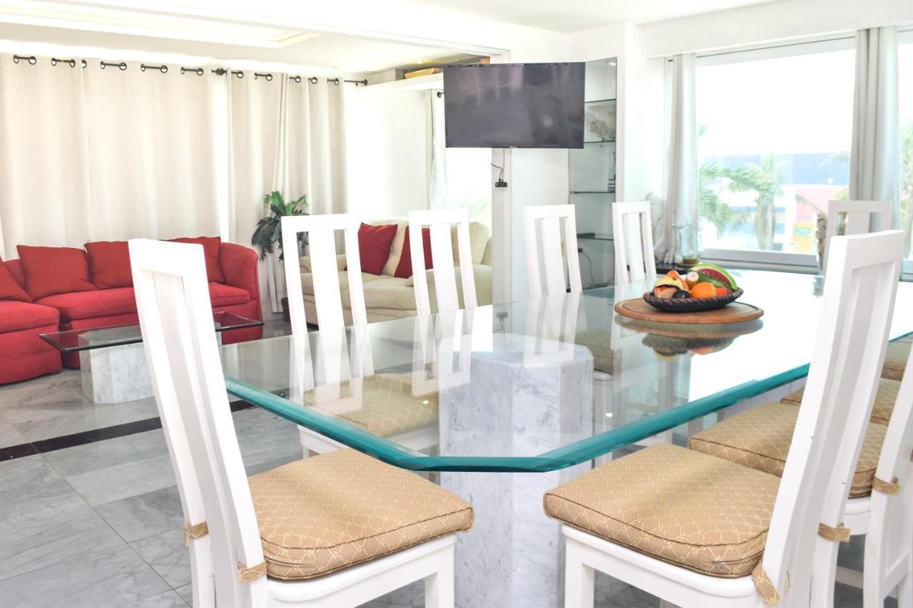 Departamento Sobre La Playa Apartamento *