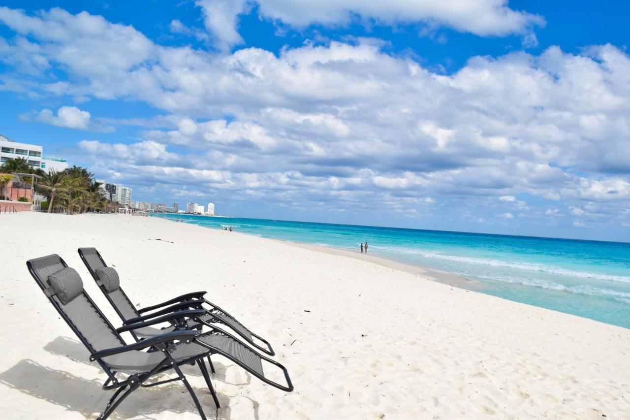 Departamento Sobre La Playa * Cancún